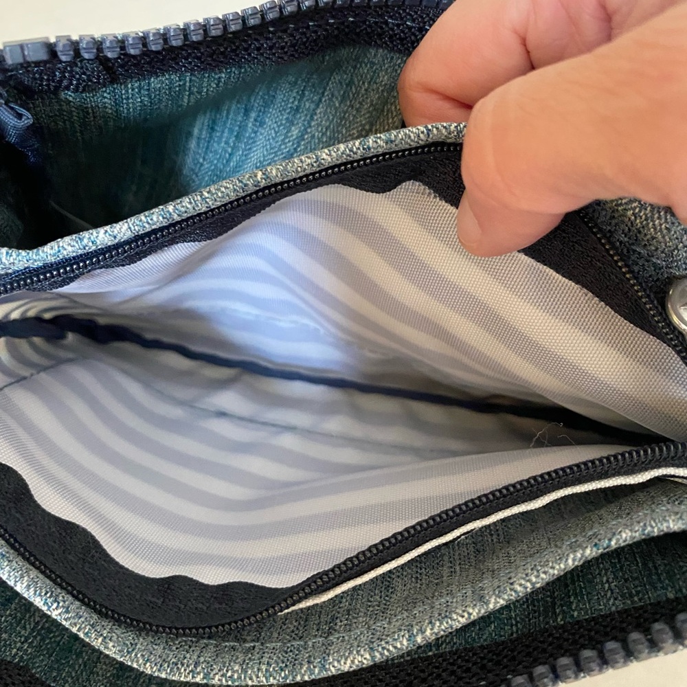 Kipling Creativity XL Wristlet Blue - Picture 11 of 14
